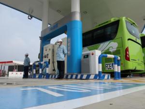 2022年北京冬奥会期间金龙站将为212辆服务于冬奥会的氢燃料电池汽车提